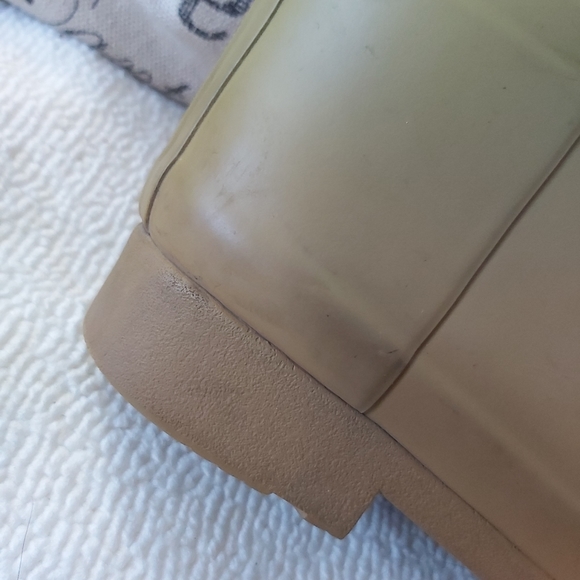 Hunter green rain boots tall - Picture 14 of 16